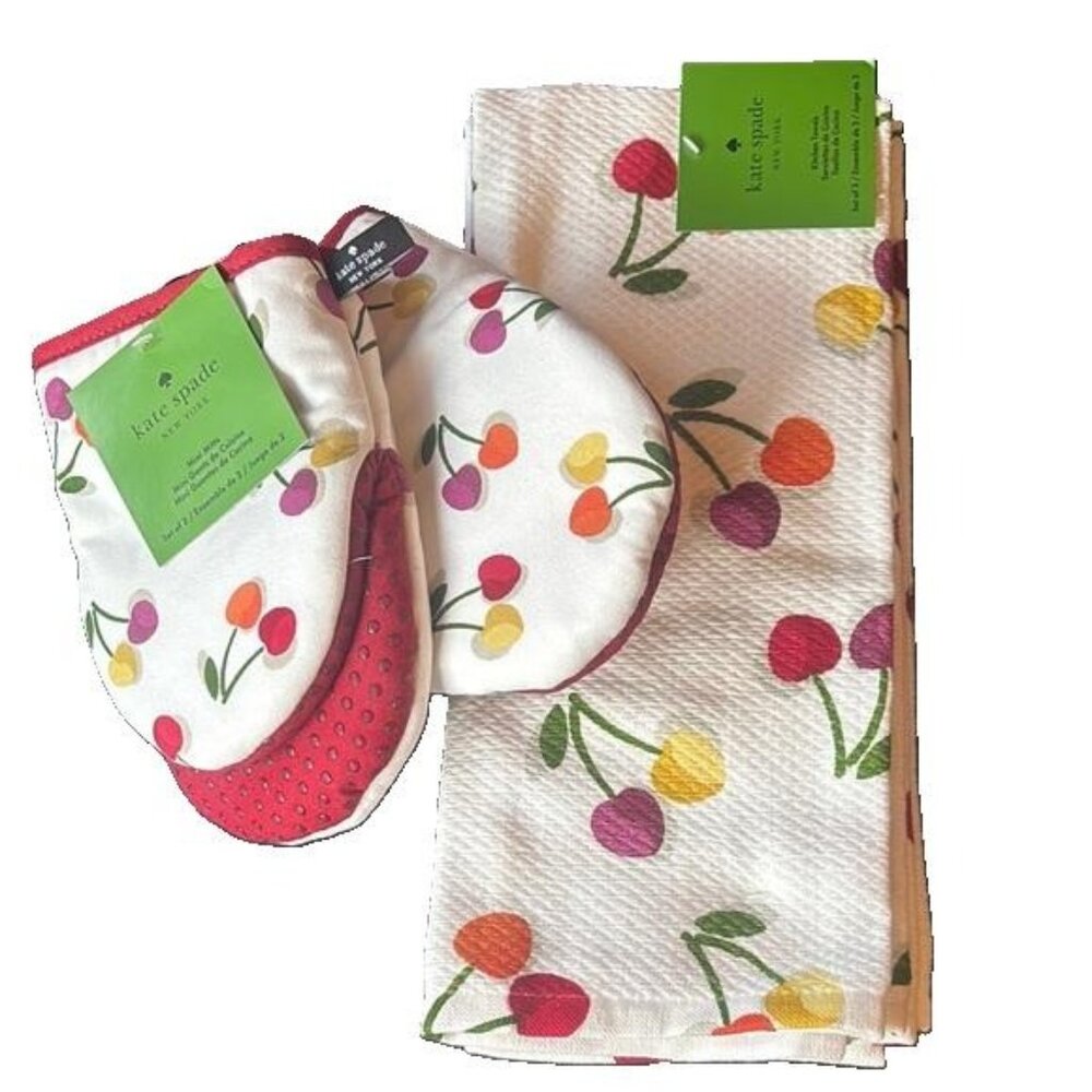NWT Kate Spade Cherry Print Oven Mitt and Towels Set